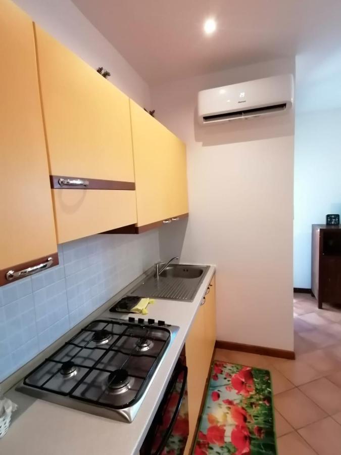אומניה Casa Al Lago מראה חיצוני תמונה